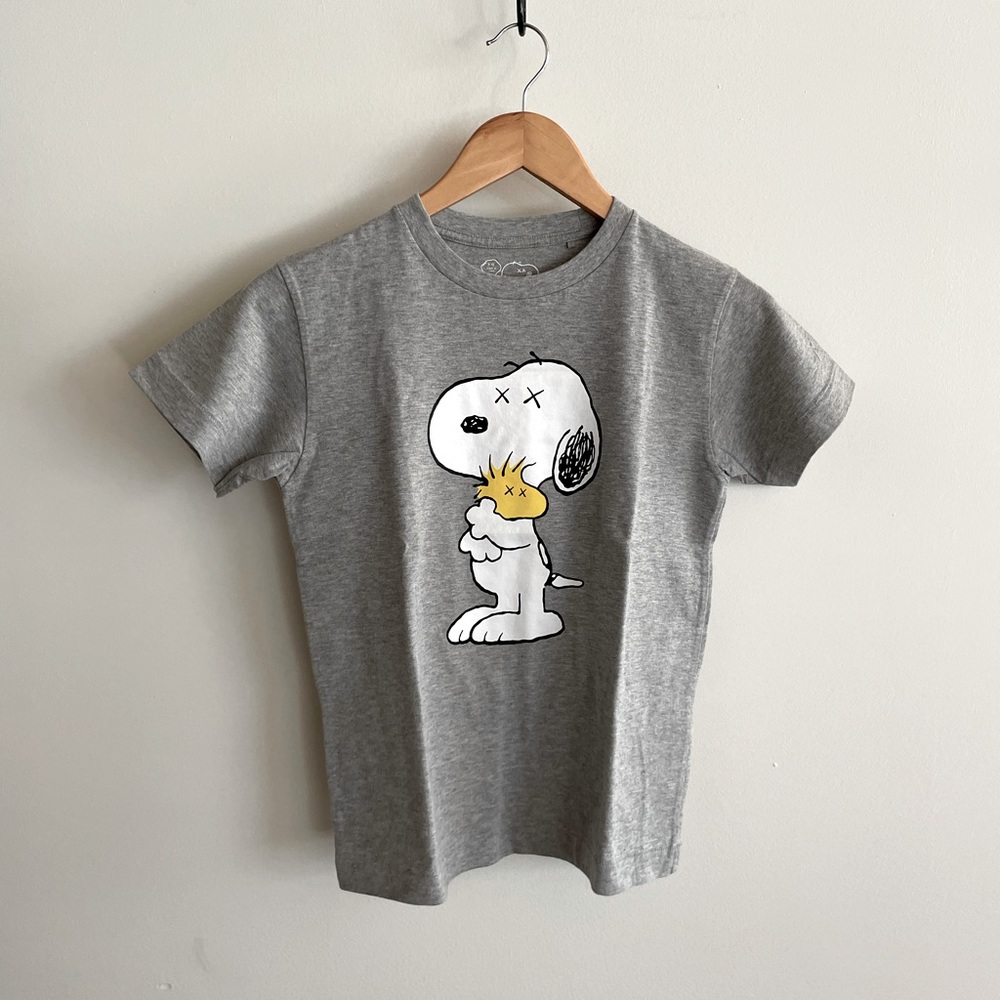 Uniqlo Kaws x Peanuts Snoopy Tee